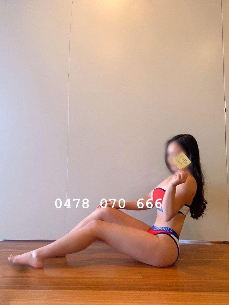 The best sexy, cute and young Asian, Korean girl in the world, not missing!