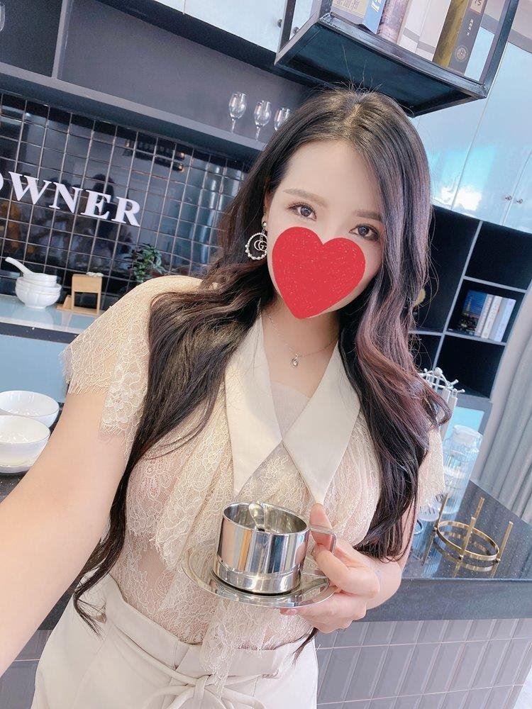 Naughty Party Girl , Adorable Busty Dcup girl who likes fun and laughter