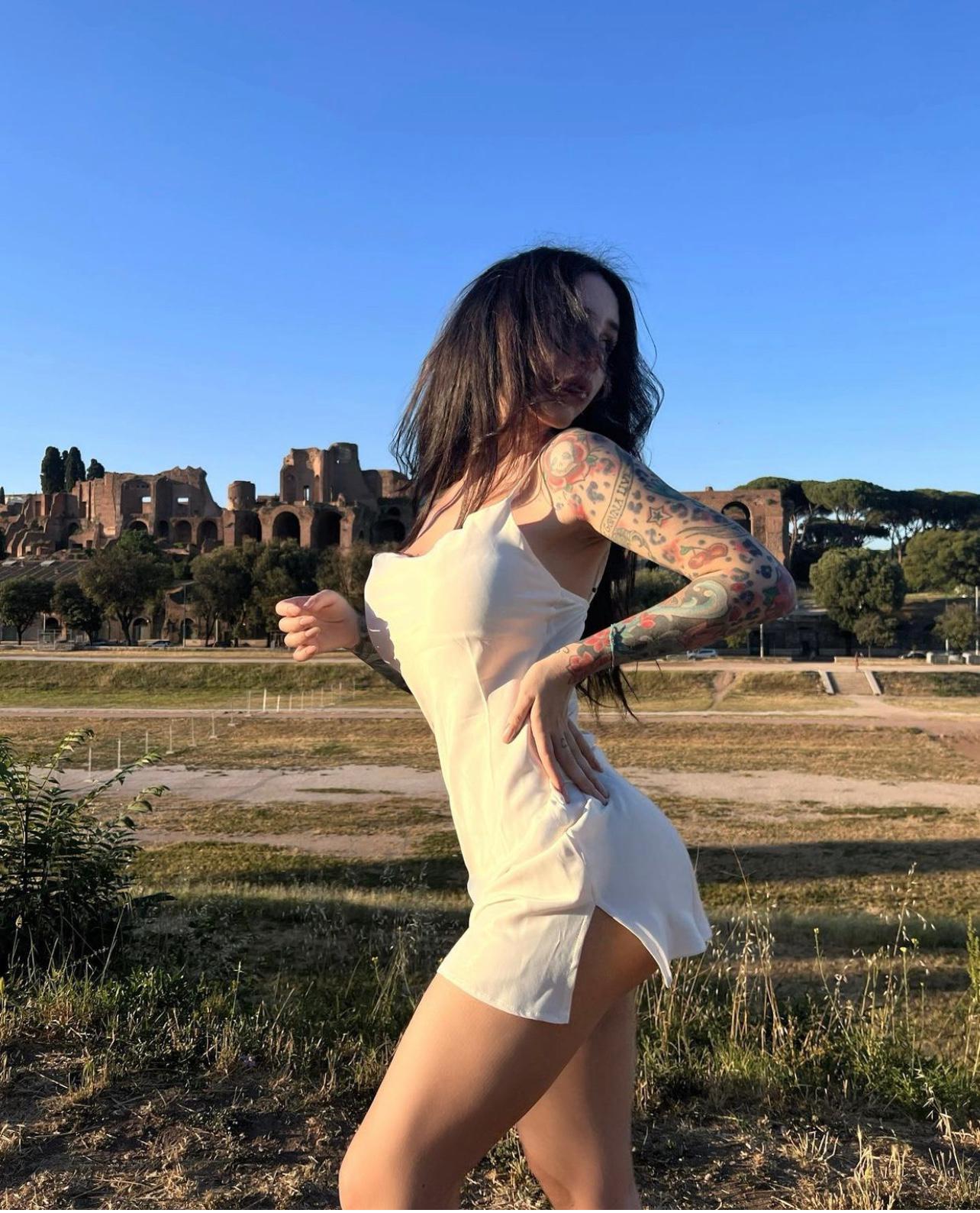 Available for both incall and outcall service Sell nasty video 🍑🍑💦