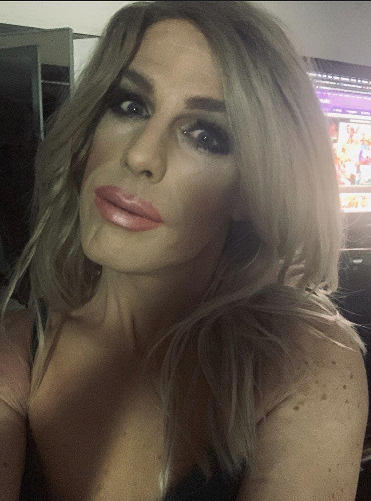 Hot, Sexy, Juicy, T-Girl Fantasy direct from London