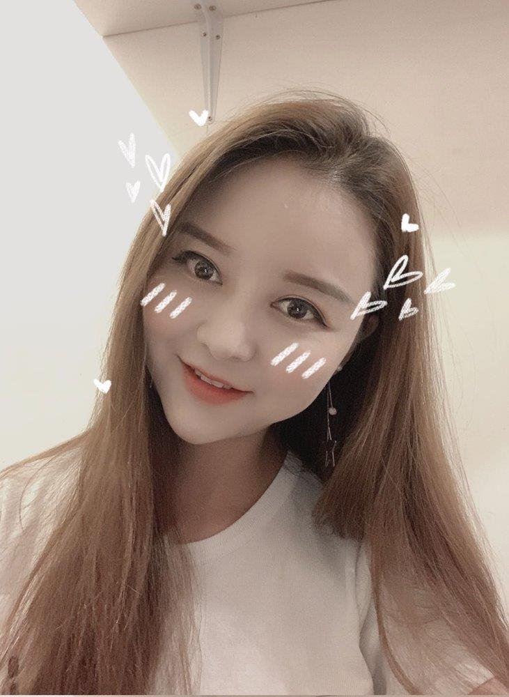 Double Sexy girl give you best service in Caufield