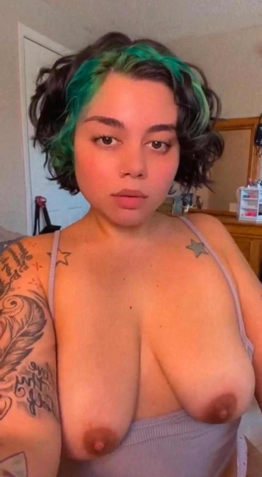 SNAPCHAT: clarajames4547 🍑💋I squirt a lot 💦 and ready for fun 🥵🍆