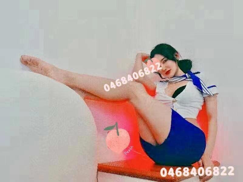 Sexy Slim Girl 100%real Pic – Young Pure Busty Dcup Hottie! UNI student / pic verified!