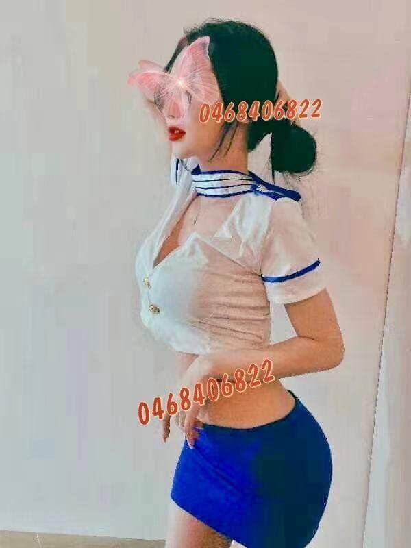 Sexy Slim Girl 100%real Pic – Young Pure Busty Dcup Hottie! UNI student / pic verified!