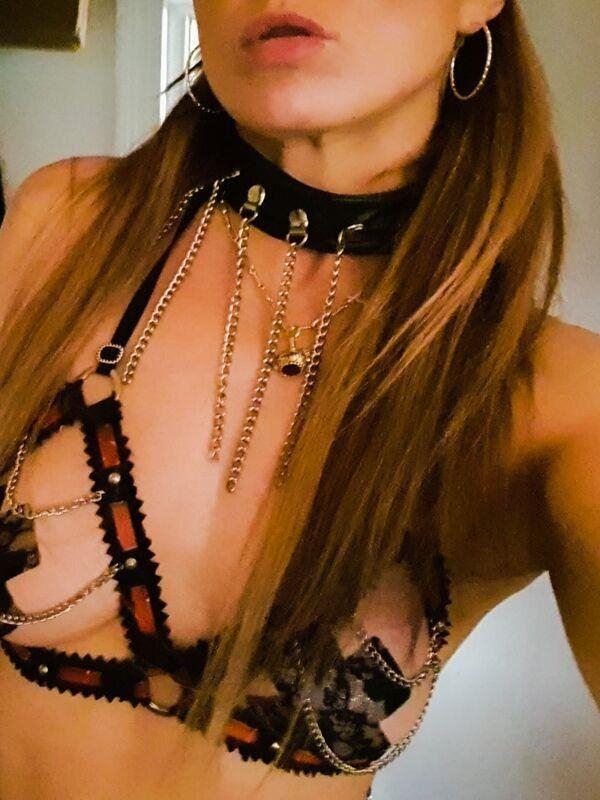 Sexy Aussie Babe Jade