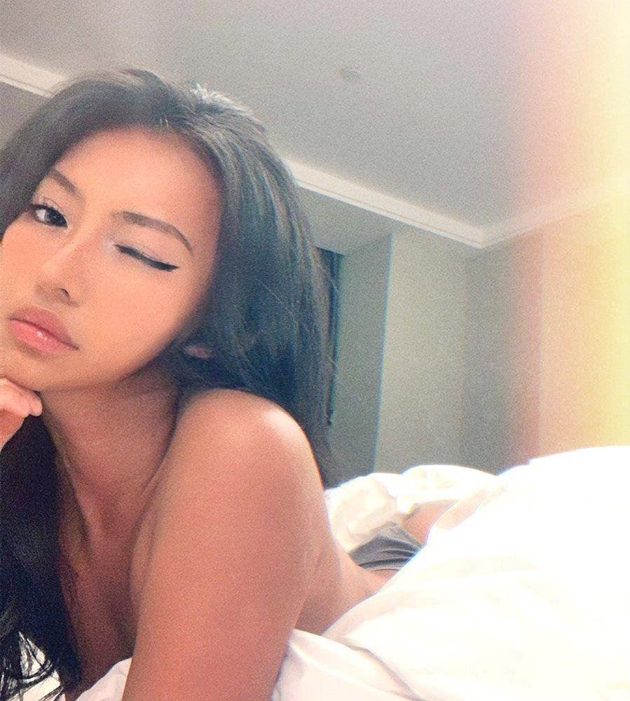 Hi guys, My name is Abby Japanese🇯🇵 . Would you like to have a fantastic night with me?