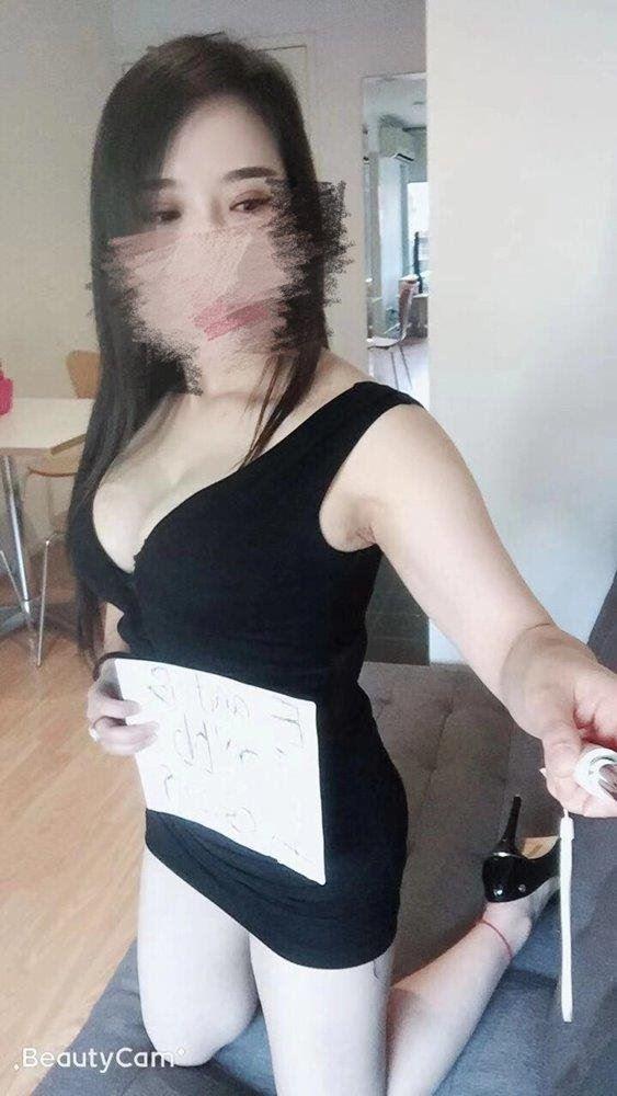 N or River Horny girls 3girls Extras In and Out