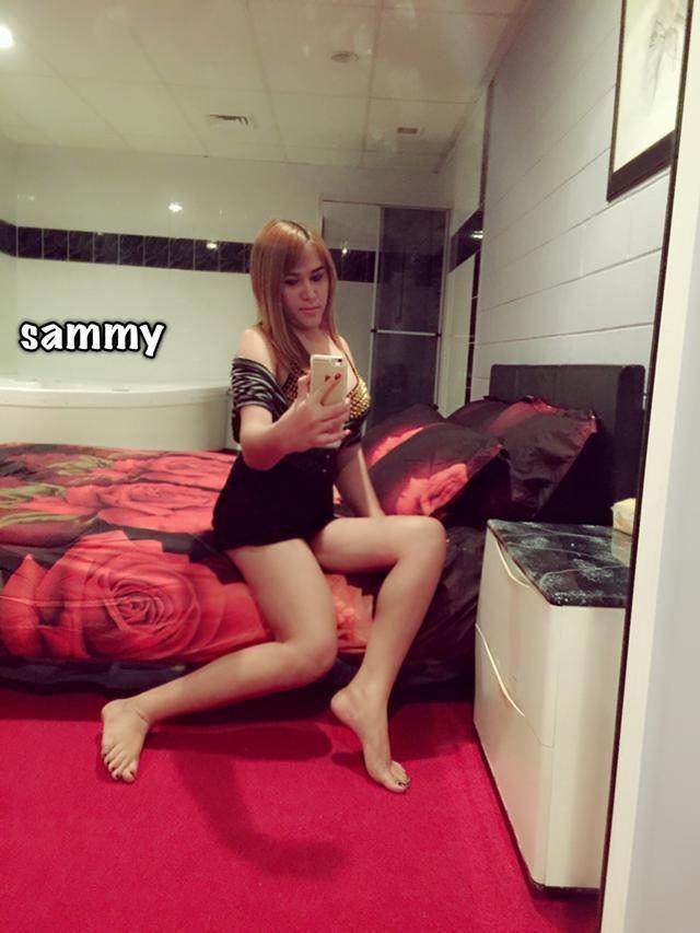 Ladyboy sucking kissing massage 69 GFE fuck 😊❤️😊 happy to meet everyone!!! VIP TS