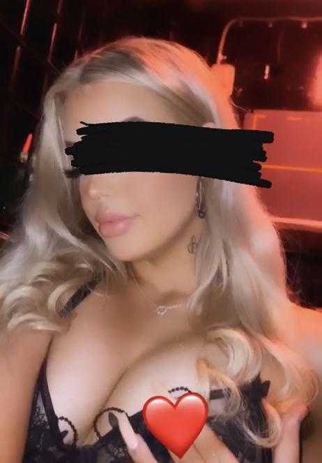 Petite Blonde Baby💋💋