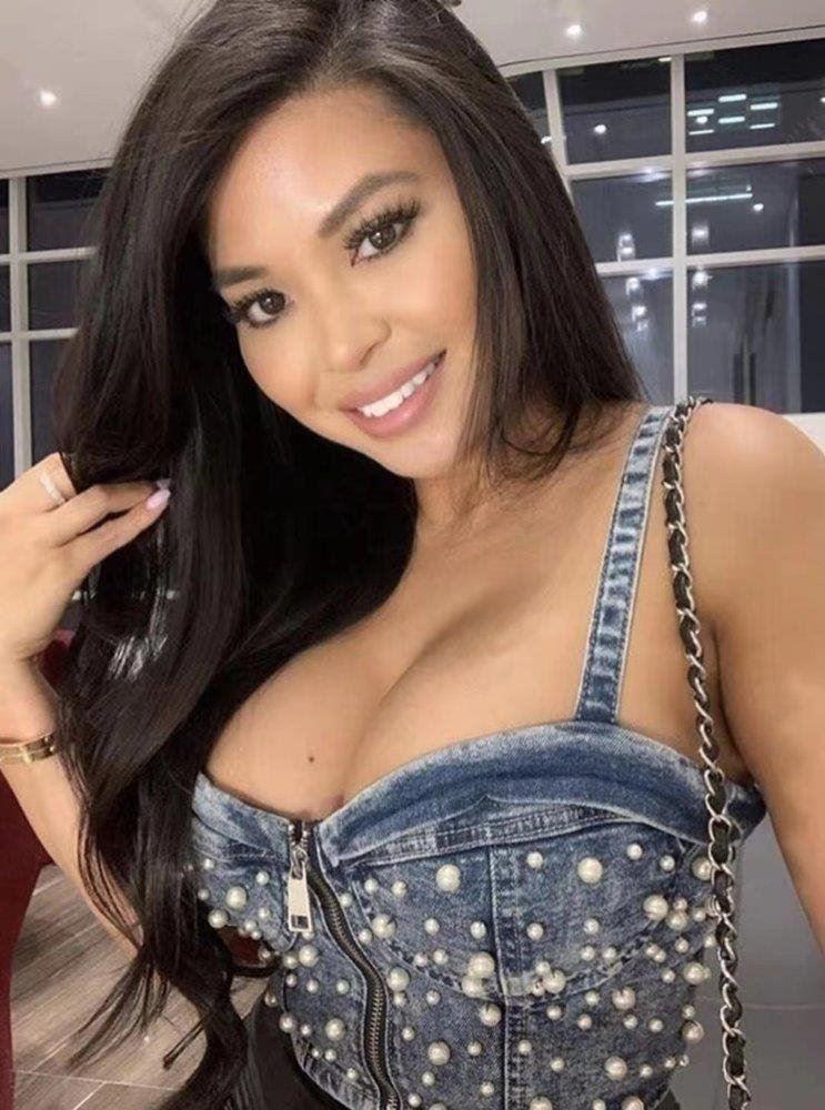 ✨ ✨CRAZY D-cup Super tight!! 🔥🔥 Gorgeous Super sexy girl like 🎉