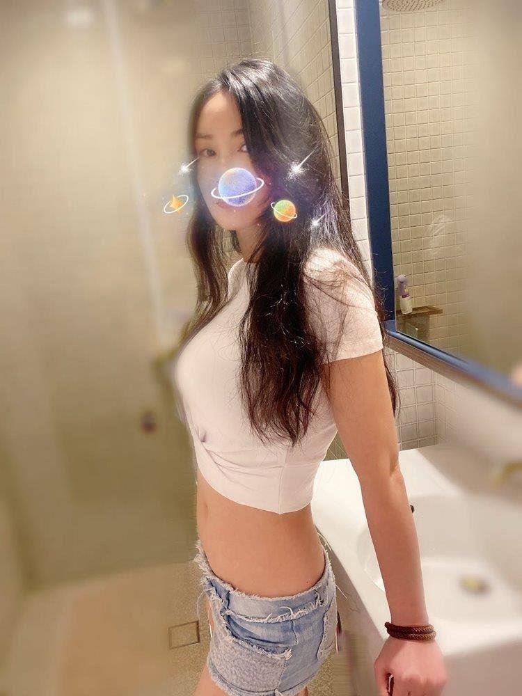 SOFT NATURAL BUSTY. GFE ESCORT SERVICE, MASSAGE SOFT NATURAL BUSTY. GFE ESCORT SERVICE, MASSAGE